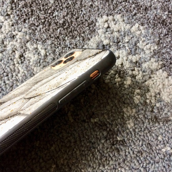 iPhone XS Max Case Grey Feather Print Cover NEW - Picture 2 of 11